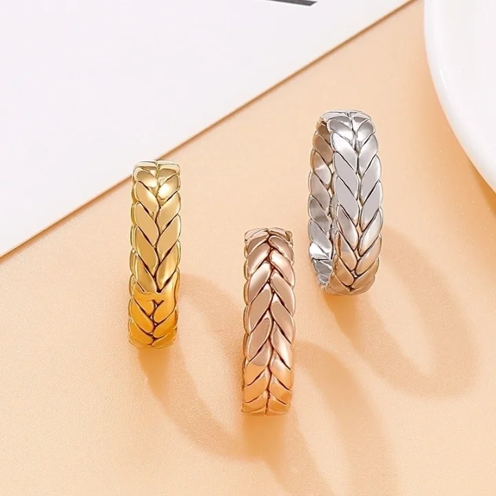 Elara Braid Ring