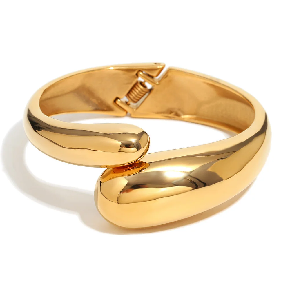 Liora Gold Cuff