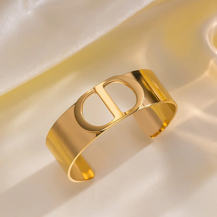 Marcelline Cuff