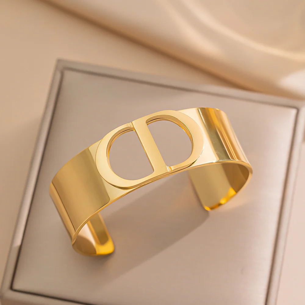 Marcelline Cuff