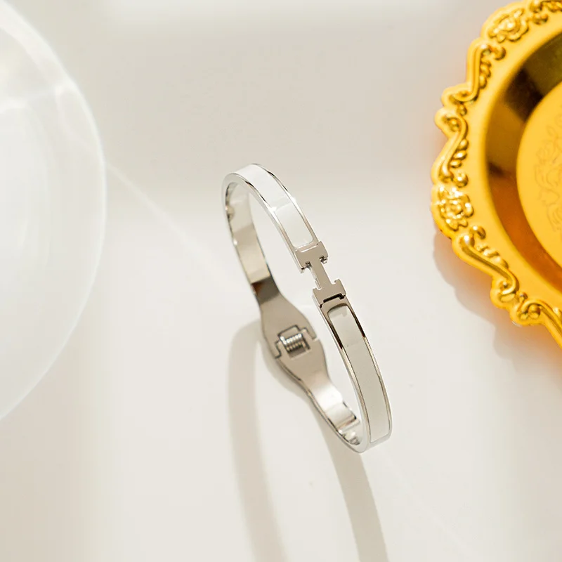 Harlow Bangle - Silver Tone