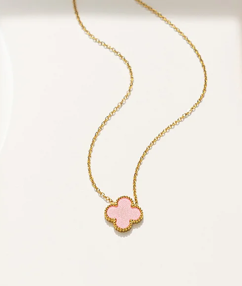 Maison Single Clover Necklace