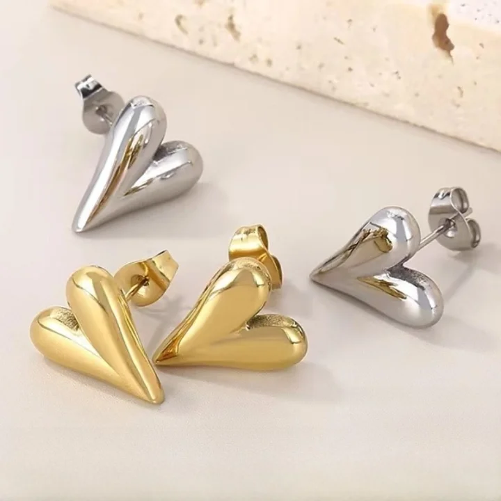 Heart Studs