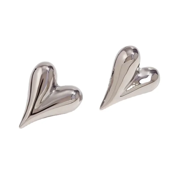 Heart Studs