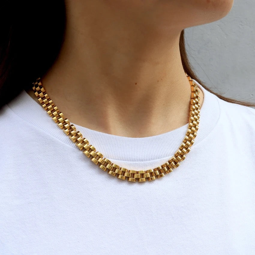 Novara Necklace