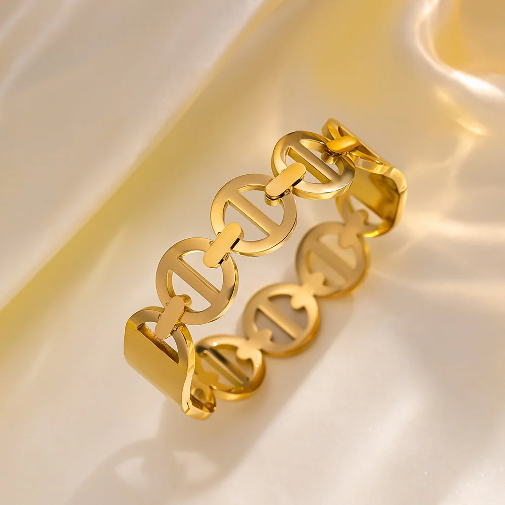 Cara Bracelet
